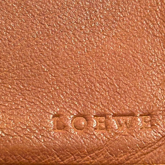Loewe Men’s Brown Leather Wallet EUC - Picture 8 of 12